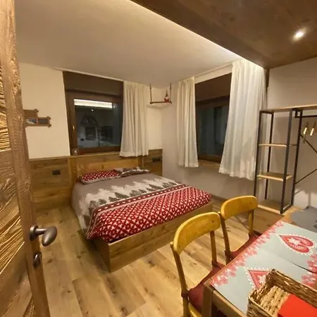 Apartment La De Chaloz